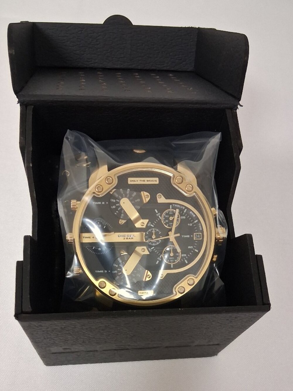 Diesel Mr. Daddy 2.0 Black Dial Men's Chronograph Watch DZ7371 New With Tags